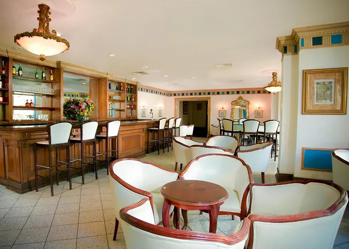 Breezes Resort & Spa All Inclusive, Bahamas (Adults Only)